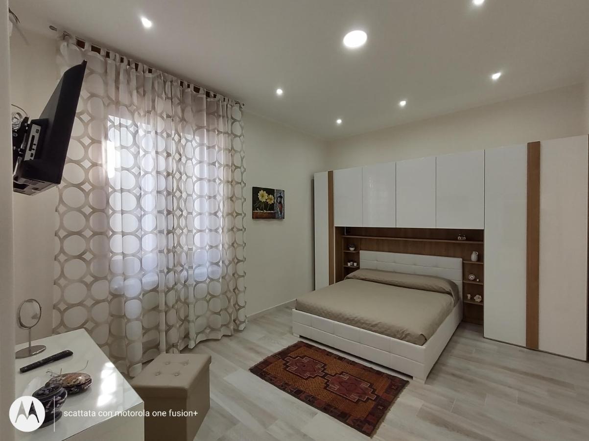 Casa Ninetta Apartman Riposto Kültér fotó